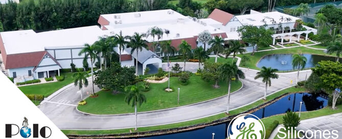 spray foam roofing for commercial roofs